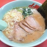 「醤油チャーシュー麺（麺固め） ￥820」@ラーメン山岡家 岩瀬店の写真