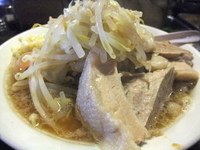 「にく2味たましょうゆ」@円熟屋 昭和店の写真