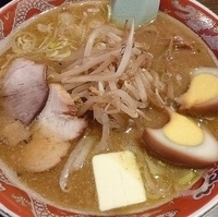 「元祖小田原味噌ラーメン（味玉+バタートッピング）」@旨辛ラーメン 味一の写真