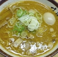 「味噌らーめん（煮たまごトッピング）」@すみれ ららぽーとTOKYO-BAY店の写真