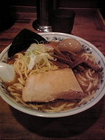 「中華そば 700円+ 煮玉子 100円」@大勝軒まるいちの写真