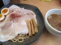 「とろ肉つけ麺850円+大盛り100円+味玉100円」@とろ肉つけ麺 魚とんの写真
