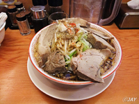 「豚野郎ラーメン大盛+ニンニク増し」@重厚煮干中華そば 大ふく屋 川口店の写真