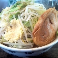 「雷そば （大） ヤサイニンニク」@雷 北松戸本店の写真