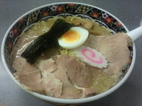 「塩とんこつ拉麺」@玉川大盛軒の写真