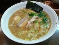 「中盛+半熟煮玉子」@豚蔵の写真