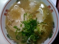 「ラーメン￥600+焼き飯￥600（3人で分配）」@八ちゃんラーメンの写真