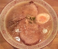 「ラーメン（背脂多め）」@元祖環七 下頭橋ラーメン 戸田店の写真