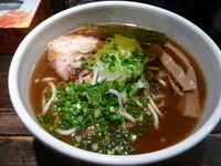 「鶏脂・バラ巻きチャーシュー」@喜元門 本店の写真