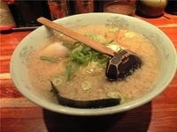 「醤油ラーメン+大盛り（600円+0円）」@三水らーめん 秋葉原店の写真