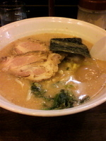 「味噌チャーシューめん（北海道みそ）900円+まるたま105円=1」@らーめん まる貴やの写真