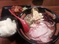 「A定食（釜炊きとんこつラーメン・からあげ1個・小ごはん）」@釜炊き豚骨ラーメンきら星 満天の写真