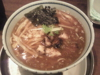 「肉そば」@麺行使 伊駄天 本店の写真