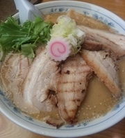 「味噌チャーシュー麺930円+大盛り100円+小ライス100円=1」@常勝軒 総本店の写真