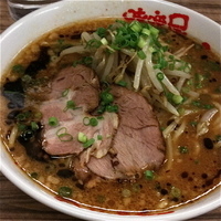 「味噌らーめん（￥780）夫婦円満餃子（￥380）」@味噌屋八郎商店 新宿店の写真