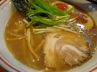 「塩らぁ麺(秋刀魚)」@BUZZの写真