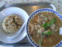 「田舎ラーメン+半チャーハン」@松竹飯店の写真