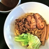 「ニボニボ油そば（スープ付）￥700」@音麺酒家 楽々の写真