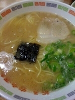 「ラーメン・かた麺￥380」@丸星中華そばセンターの写真