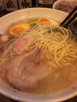 「あわせあじらーめん」@彩色ラーメン きんせい 高槻駅前店の写真