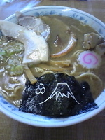 「中華そば650円+半肉増し150円」@次念序の写真