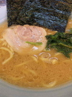 「らーめん中盛り￥700」@横浜らーめん 椿家の写真