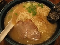 「ラーメン700円（普通）」@九州らーめん 万祝錦の写真
