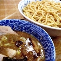 「つけめん 大盛り + 半肉」@次念序の写真