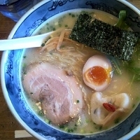 「熟成塩らーめん」@らーめん しおの風 本店の写真