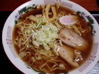 「ラーメン（醤油）大盛り」@ひまつぶしの写真