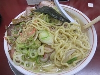 「ドッカン・ニュー・イヤー勝肉味（塩ごま味） チャーシュー増し 9」@手打らーめん 勝龍の写真