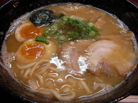 「味玉らーめん（+替え玉）」@麺屋かぶき亭の写真