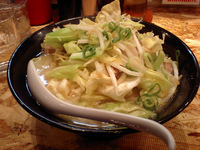 「ランチ限定野菜盛り盛りとんこつ」@濃厚とんこつらーめん オハナ堂の写真