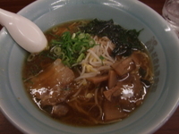 「醤油らーめん」@どさん子大将 四辻店の写真