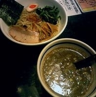 「特煮干しつけ麺（麺200g）+ほうれん草」@オリオン食堂の写真