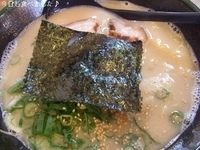 「亭亭ラーメン（680円）」@老麺・餃子専門店 亭亭の写真