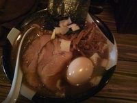 「特製煮干ラーメン（900円）」@すごい煮干ラーメン凪 新宿ゴールデン街店 本館の写真