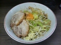 「小汁なし ニンニク少なめ」@ラーメン二郎 横浜関内店の写真