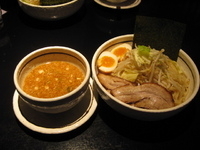 「濃厚つけ汁そば（大盛り）900円+煮卵100円」@濃厚つけ汁ソバ FRIDAY 勝田店の写真