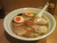 「梅塩ラーメン+トッピングチャーシュー+学割トッピング味玉」@匠屋 船橋店の写真