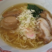 「塩ラーメン650円+味玉（栃ナビクーポン）無料」@りん泉の写真