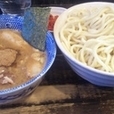 辛つけ麺大盛+半肉増し+味付け玉子+魚粉