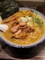 「カリー麺」@麺屋 利休の写真