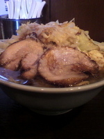 「あかつき麺（250g）全マシ￥650」@麺や あかつきの写真