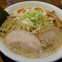 「とらみちらぁめん(背脂多め)」@麺家 とらみちの写真