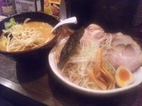 「特選みそつけ麺大盛（硬めあつもり）+野菜大盛+チャーシュー」@札幌らーめん 麺屋さくらの写真