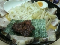 「辛味噌ちゃーしゅーめん930円」@麺屋 中の写真