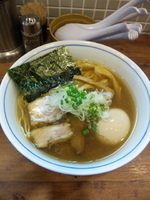 「ラーメン大盛 味玉【900円】」@麺処 びぎ屋の写真