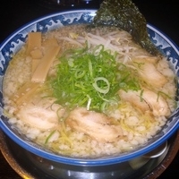 「背あぶら醤油らーめん（背あぶら多め） 630円+大盛 150円」@らーめん屋台 ゆきみ家の写真