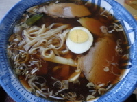 「手打ち特製中華そば（750円）半ライス（100円）」@特製支那そば 幸福の写真